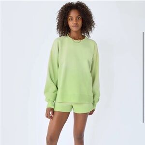 TNA Aritzia Cozy AF Fleece Boyfriend Crew Green Sweatshirt Size 2